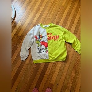 Dr. Seuss The Grinch Green and White Sweatshirt
